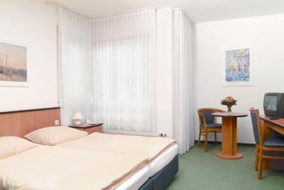 Airport-Hotel Stetten Leinfelden-Echterdingen Dış mekan fotoğraf